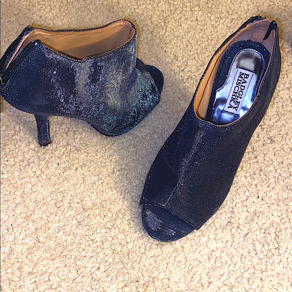 Badgley mischka heels